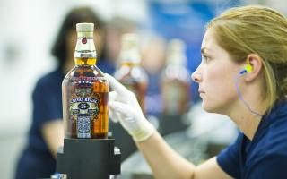 A union has confirmed Scottish whisky workers have accepted an improved pay offer and called off industrial action
