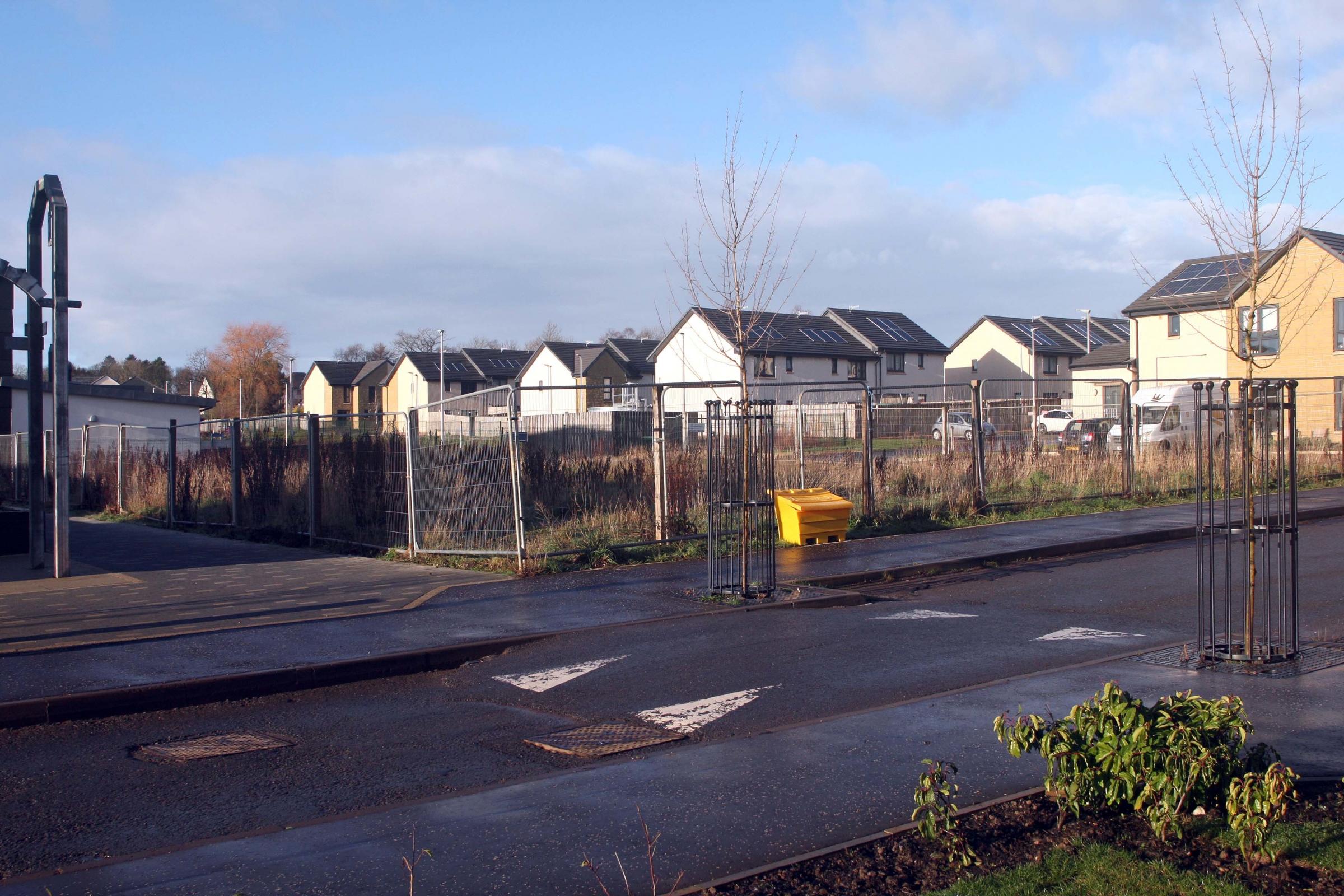 Plans for retail businesses and flats at Letham Mains in Haddington have been revamped.
