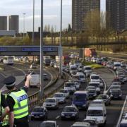 The M8 has been closed due to a 'police incident'
