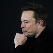 Elon Musk is fanning the flames of the current unrest in England