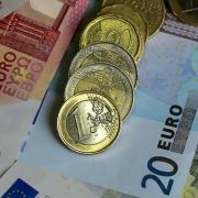 Questions about issues like future adoption of the euro can be addressed in future referendums