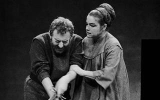 Alec Guinness (left) as the titular character in William Shakespeare's Macbeth