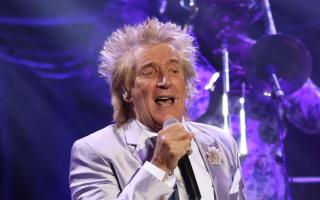 Sir Rod Stewart was booed by concertgoers
