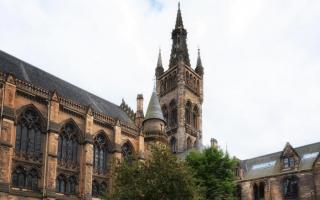 Staff at the University of Glasgow were paid later than expected after an apparent technical issue with several banks