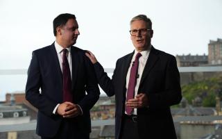 Keir Starmer pictured with Anas Sarwar in Edinburgh