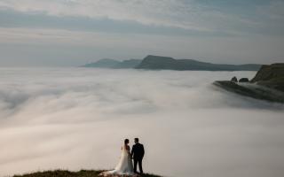 The series of pictures capture the stunning moment between Sam and Scott who travelled all the way from New York to Skye