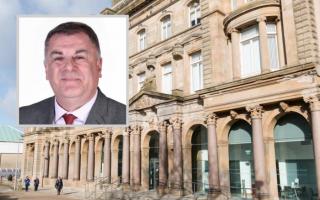 Stephen McCabe is to step down from his role as leader of Inverclyde Council